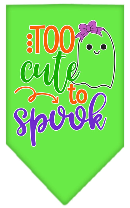 Bandana para perros y mascotas de Halloween serigrafiada con la frase "Too Cute To Spook - Girly Ghost"