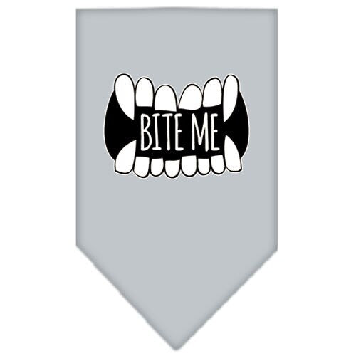 Bandana para mascotas y perros serigrafiada con la frase "Bite Me"