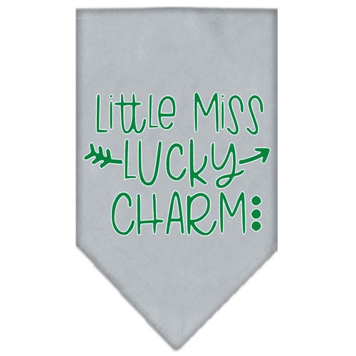 Bandana para mascotas y perros serigrafiada con la frase "Little Miss Lucky Charm"