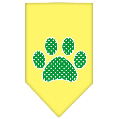 Bandana para mascotas y perros serigrafiada con el texto "Green Swiss Dot Paw"