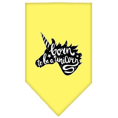 Bandana para mascotas y perros serigrafiada con la frase "Born To Be A Unicorn"