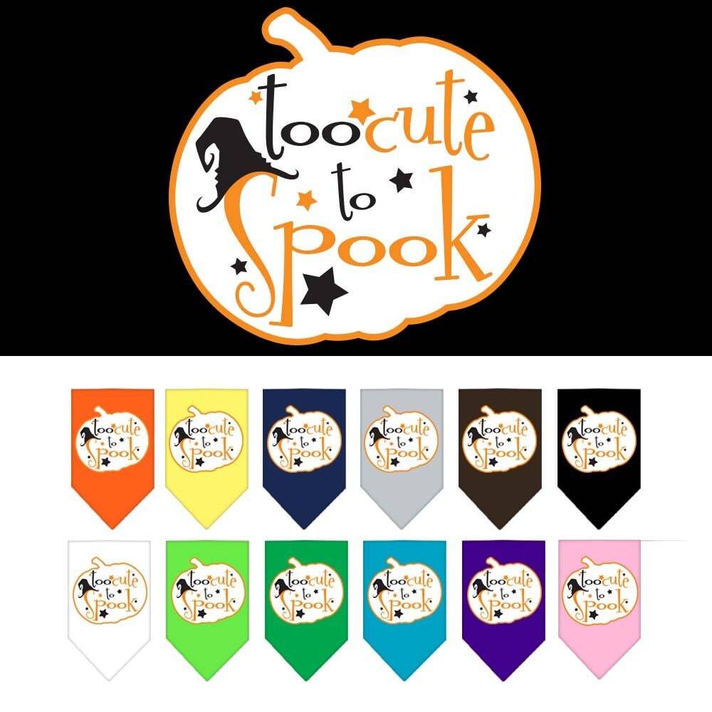 Bandana para perros y mascotas de Halloween serigrafiada con la frase "Too Cute To Spook"