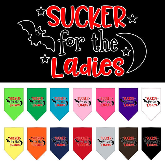 Bandana para perros y mascotas de Halloween serigrafiada con la frase "Sucker For The Ladies"