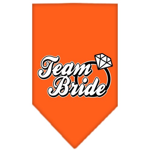 Bandana para mascotas y perros serigrafiada con la frase "Team Bride"