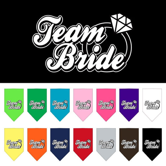 Bandana para mascotas y perros serigrafiada con la frase "Team Bride"