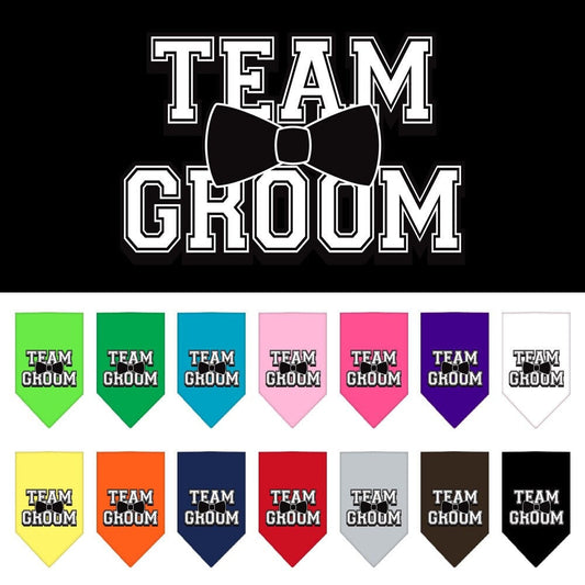 Bandana para mascotas y perros serigrafiada con la frase "Team Groom"