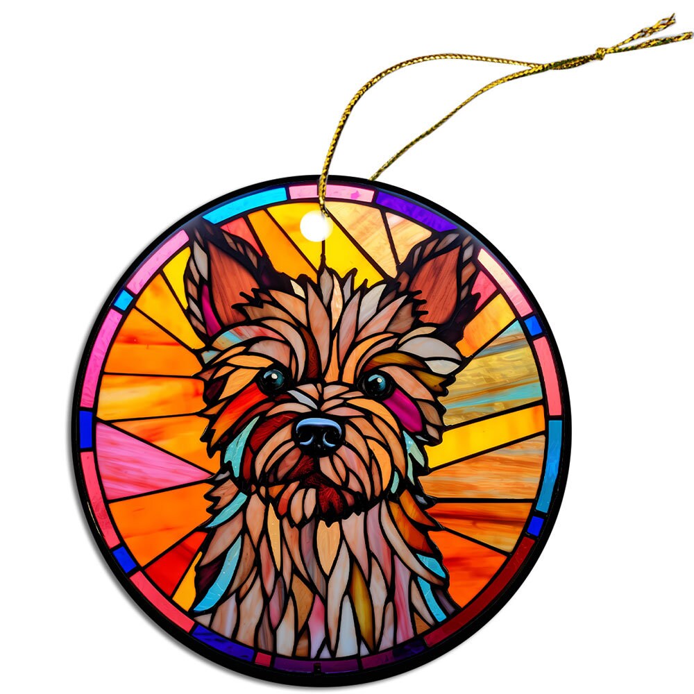 Adorno navideño de vidrieras con la raza de perro "Cairn Terrier"