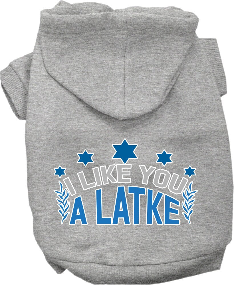 Sudadera con capucha para mascotas, perros y gatos de Hanukkah serigrafiada con la frase "I Like You A Latke" (Me gustas un latke)