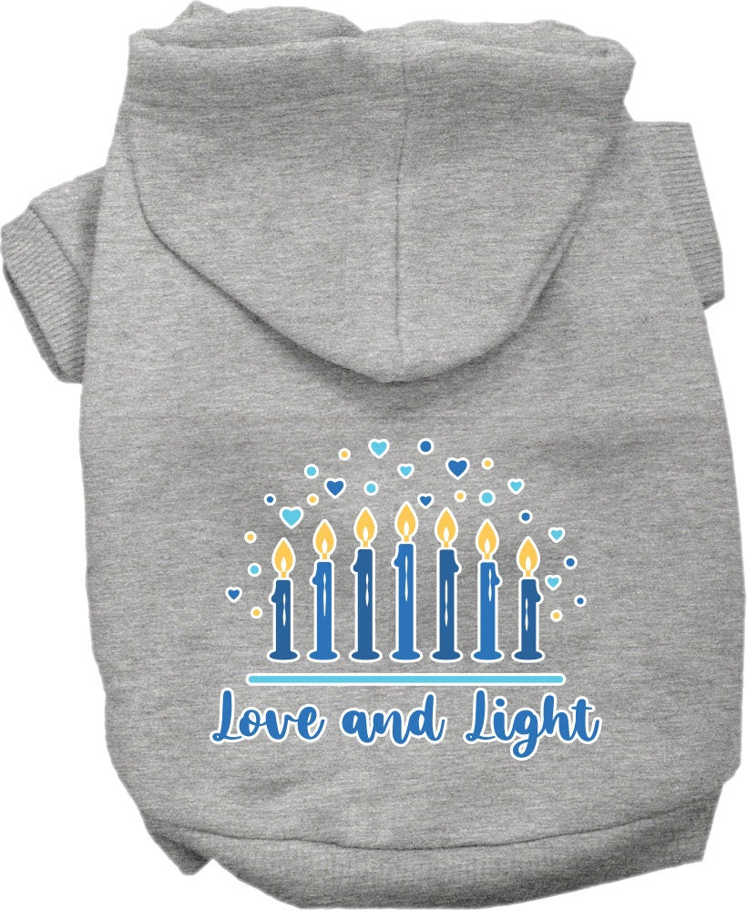 Sudadera con capucha para mascotas, perros y gatos de Hanukkah serigrafiada con la frase "Amor y luz"