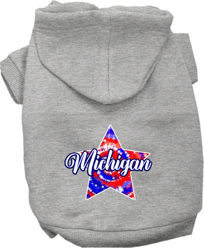 Sudadera con capucha serigrafiada para perros y gatos, para mascotas pequeñas y medianas (tallas XS a XL), "Michigan Patriotic Tie Dye"