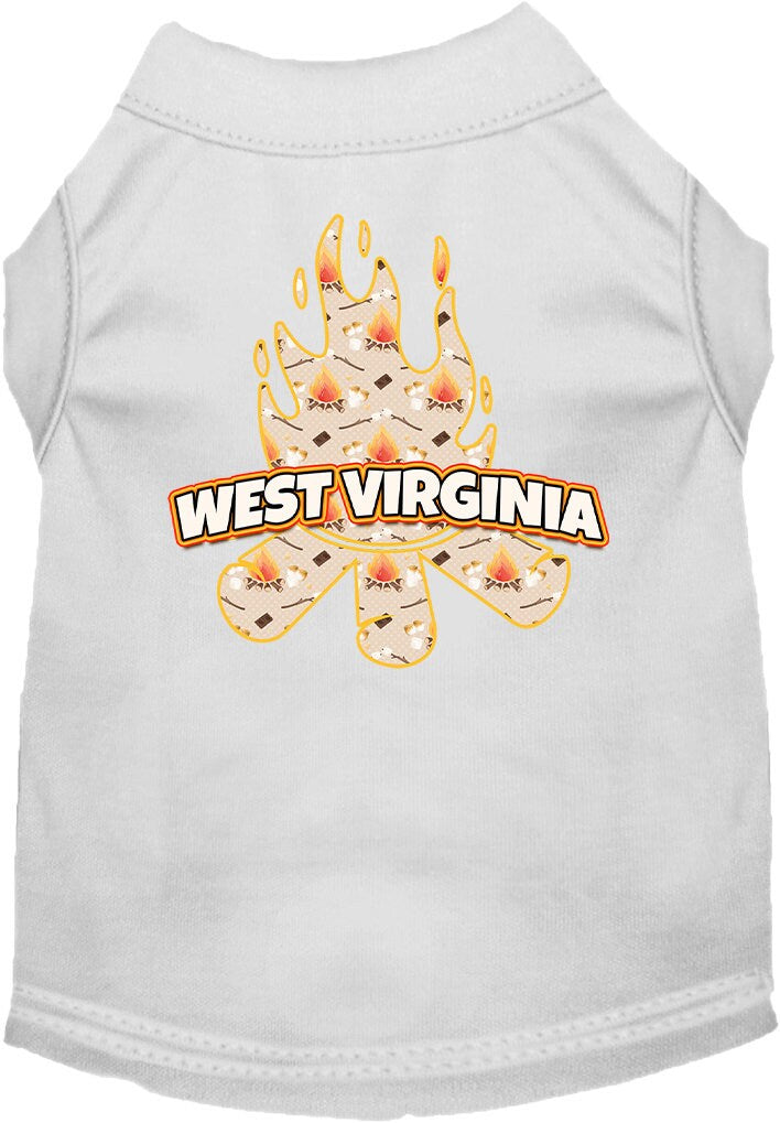 Camiseta serigrafiada para perros y gatos, para mascotas pequeñas y medianas (tallas XS a XL), "West Virginia Around The Campfire"